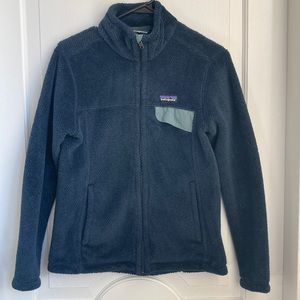 Patagonia women’s ReTool navy fleece jacket - Small
